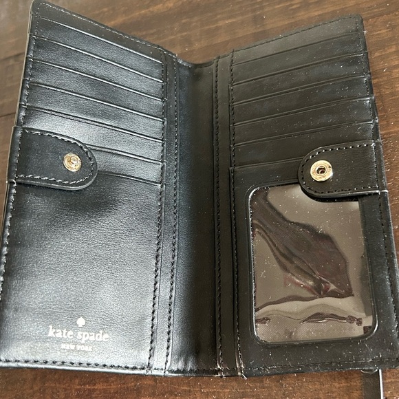 Kate Spade Stacy Hot Pepper Printed Snap Wallet - Picture 4 of 8